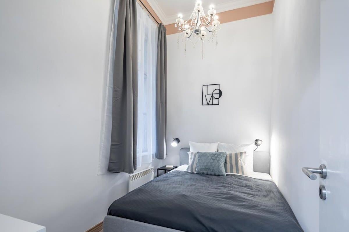 New Central And Convenient Budapest Bagian luar foto
