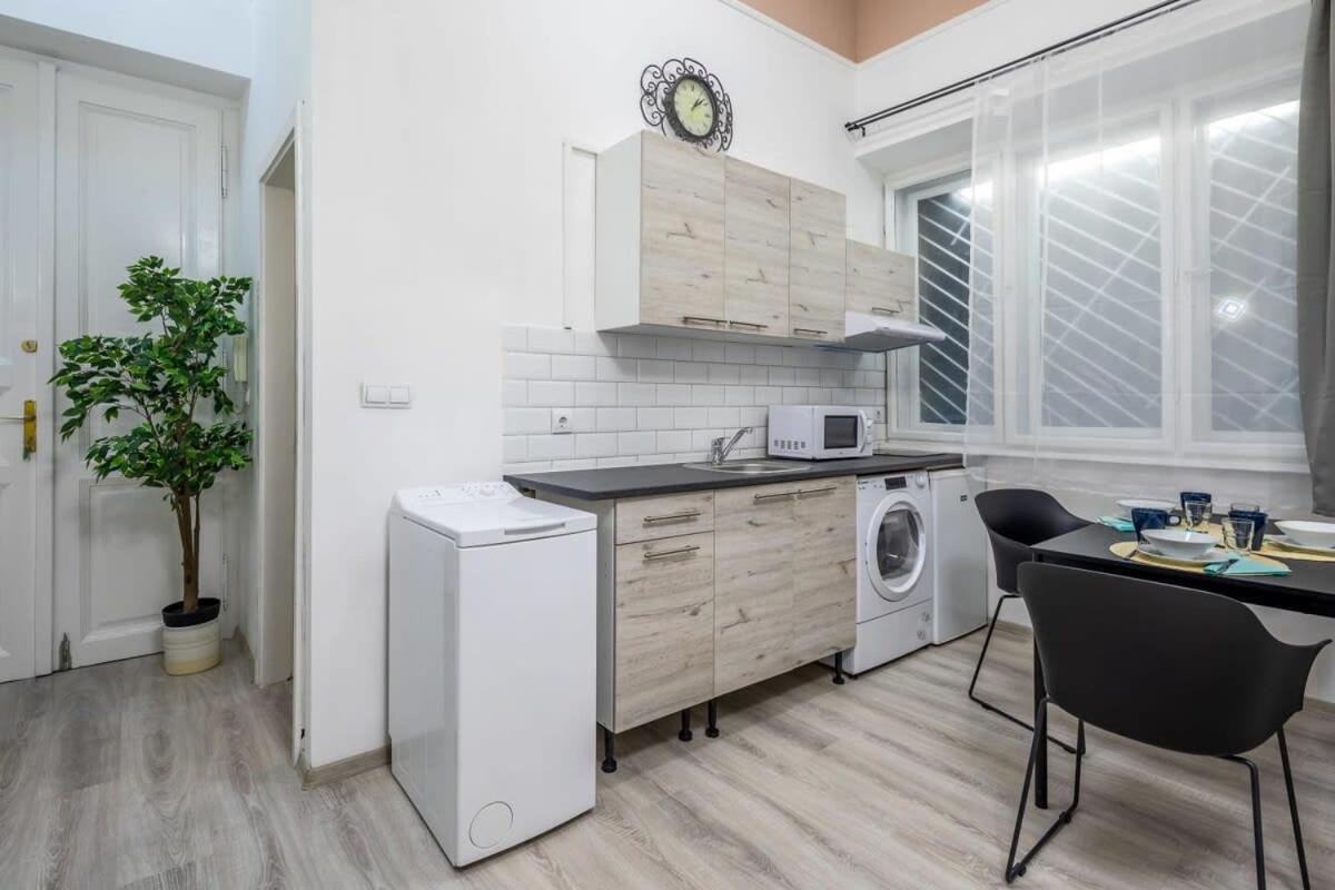 New Central And Convenient Budapest Bagian luar foto